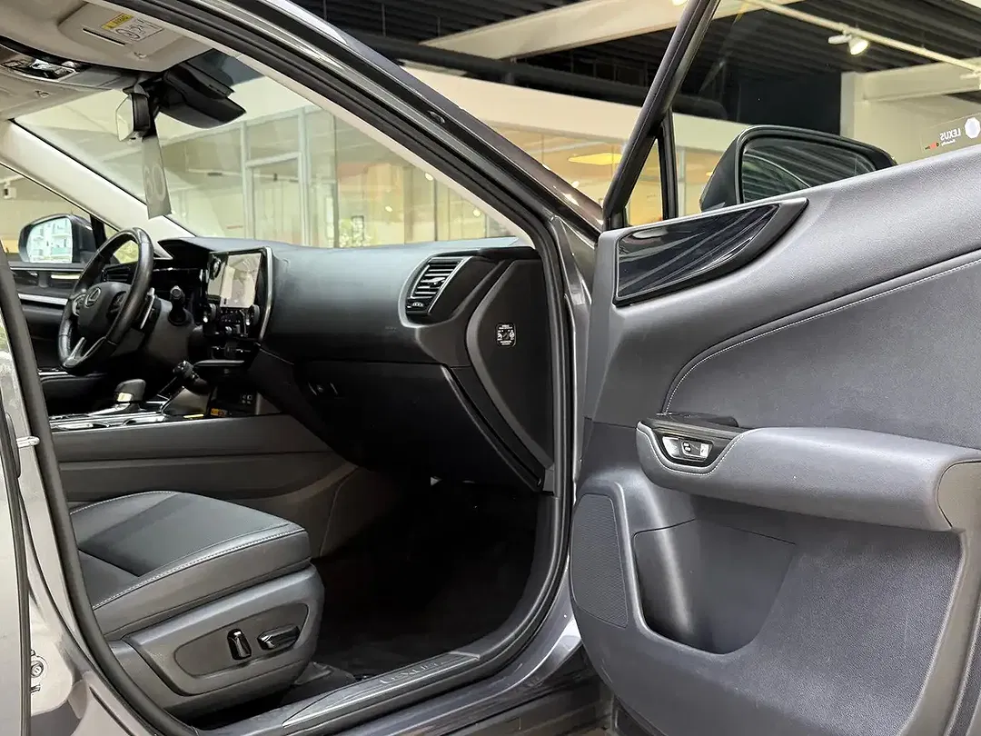 Lexus NX 350h Business Line - Thumbnail 20