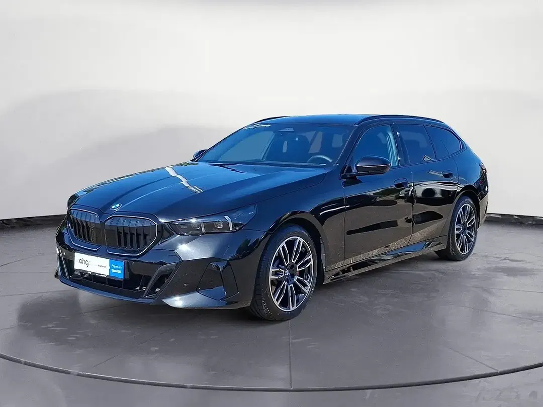 BMW 520 xDrive Touring M Sport Pro - Thumbnail 1