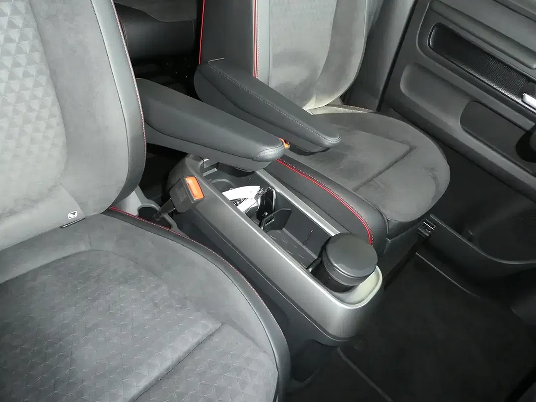 Volkswagen ID. Buzz 4Motion - Thumbnail 12