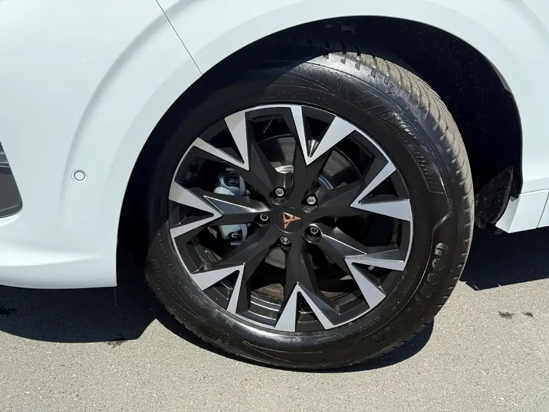 CUPRA Terramar 1.5 eTSI DSG DCC - Thumbnail 3