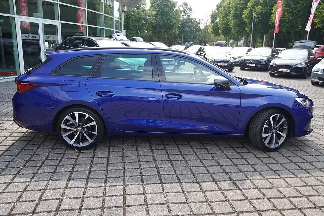 SEAT Leon 1.5 eTSI DSG FR - Thumbnail 4