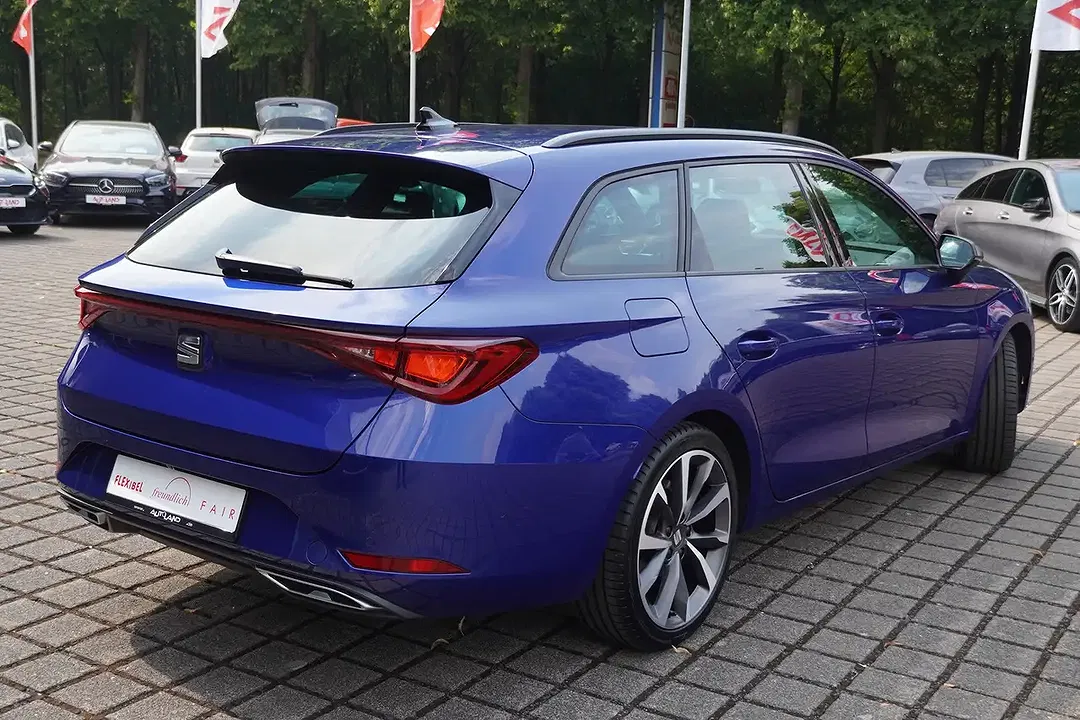 SEAT Leon 1.5 eTSI DSG FR - Thumbnail 5