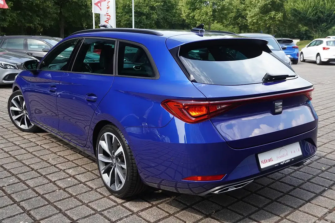 SEAT Leon 1.5 eTSI DSG FR - Thumbnail 7