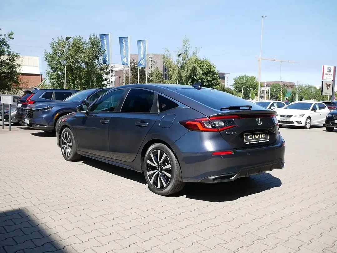 Honda Civic e:HEV Elegance - Thumbnail 9