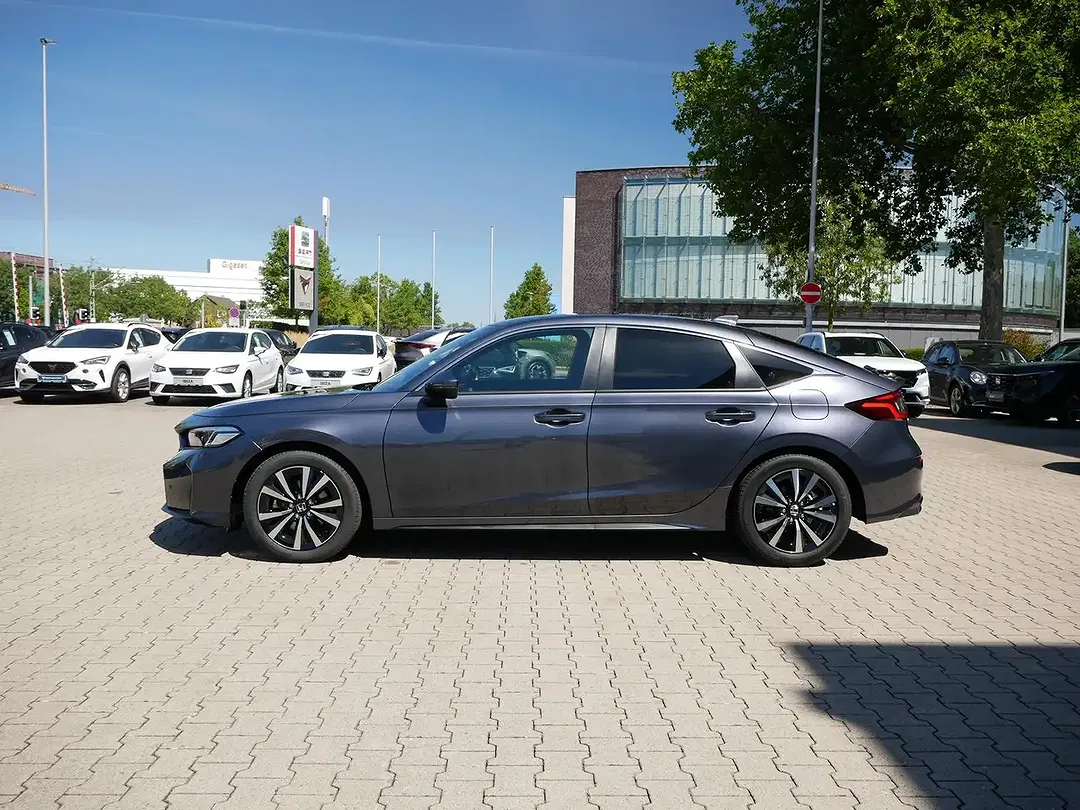 Honda Civic e:HEV Elegance - Thumbnail 11