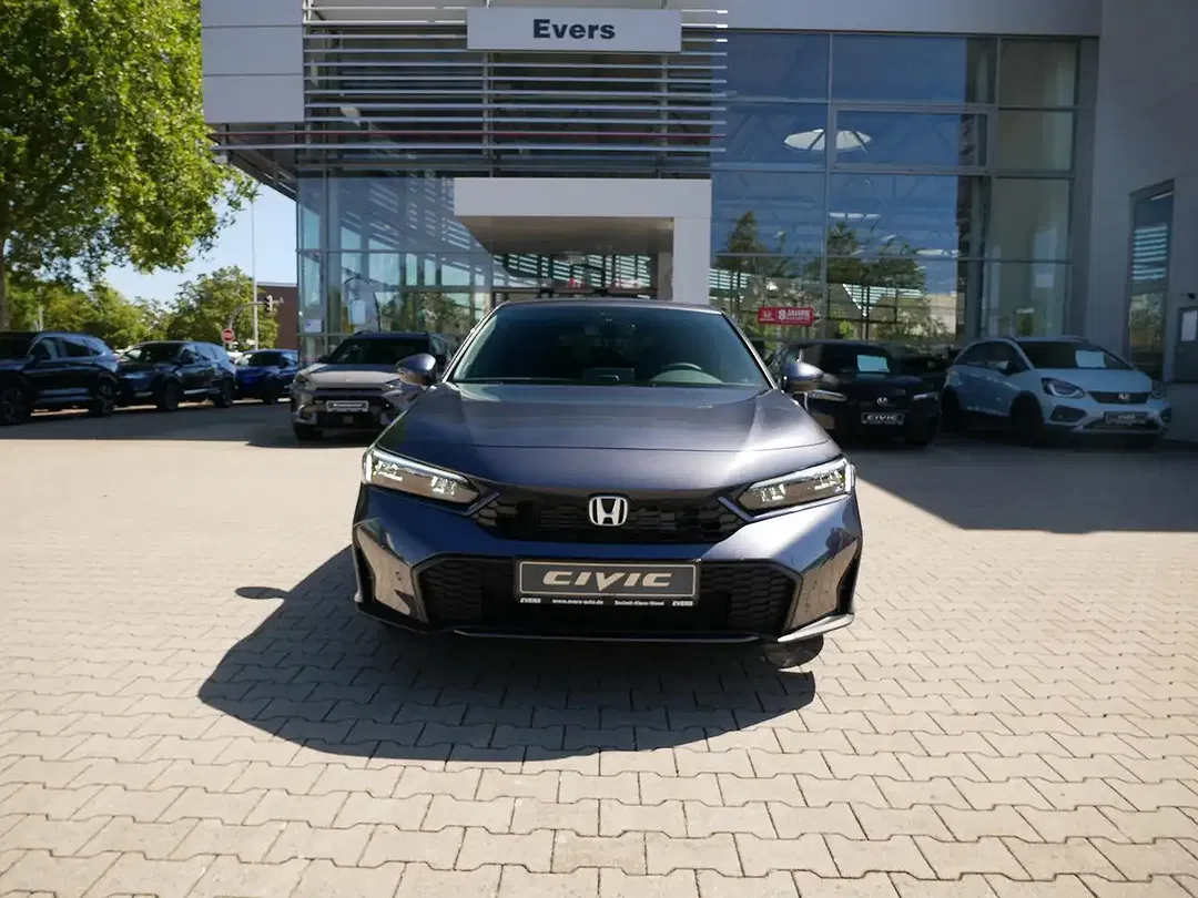 Honda Civic e:HEV Elegance - Thumbnail 3