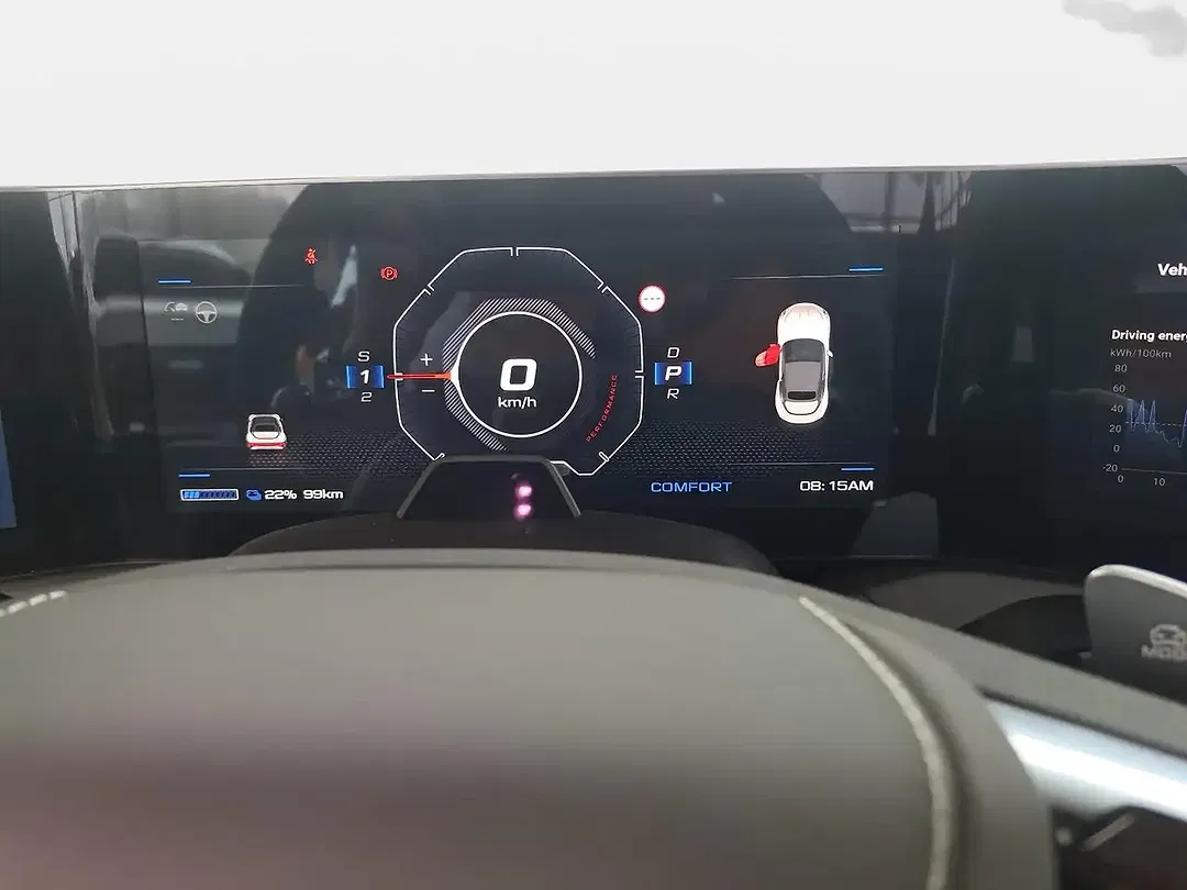 MG Cyberster EV - Thumbnail 14