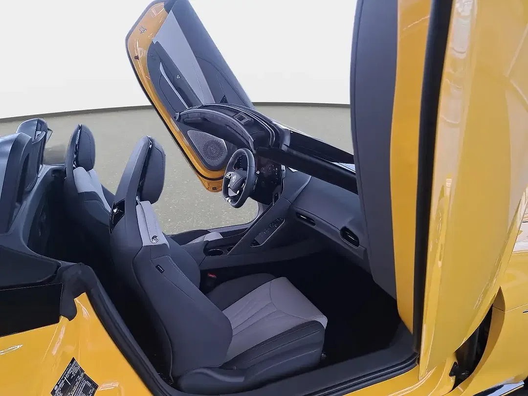 MG Cyberster EV - Thumbnail 17