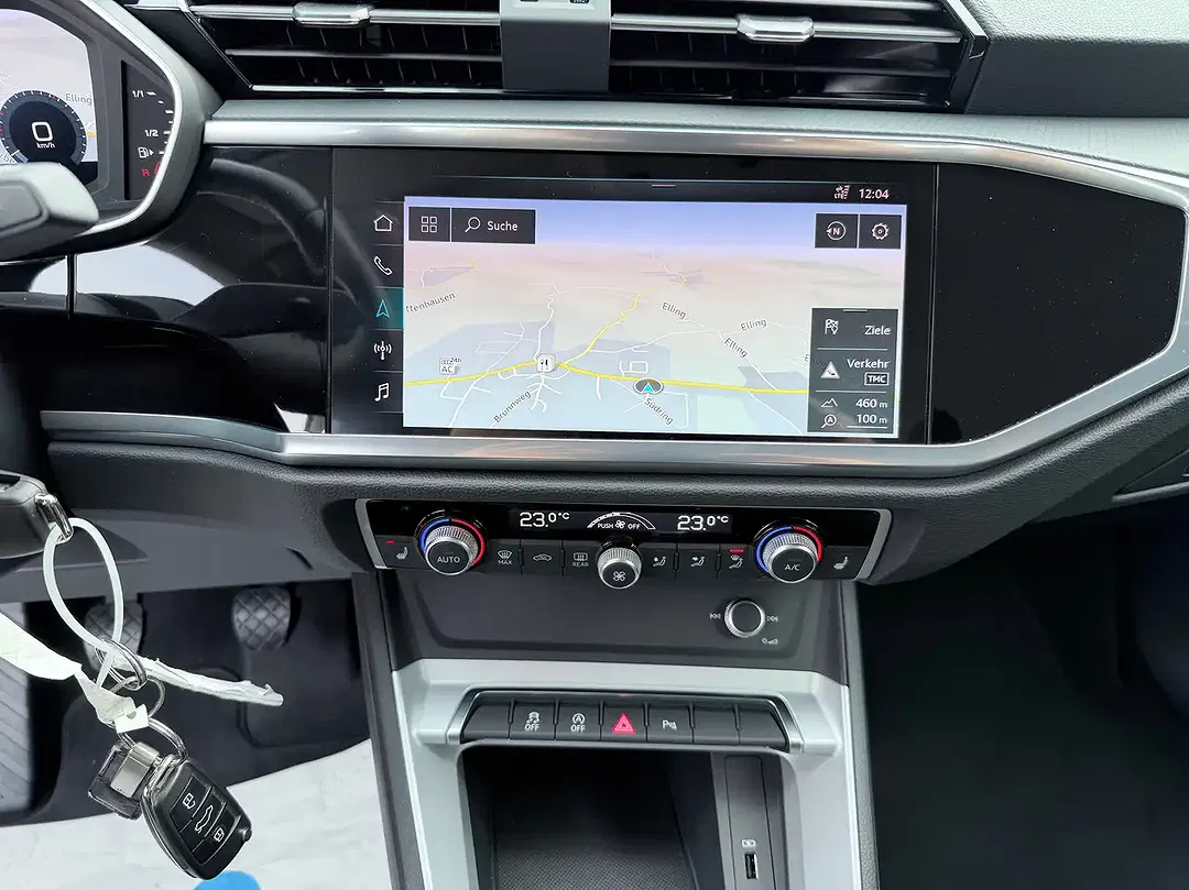 Audi Q3 35 TFSI Base - Thumbnail 12