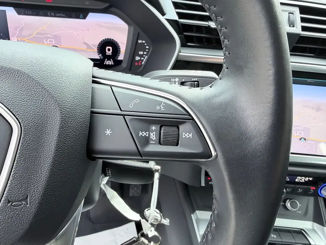 Audi Q3 35 TFSI Base - Thumbnail 14