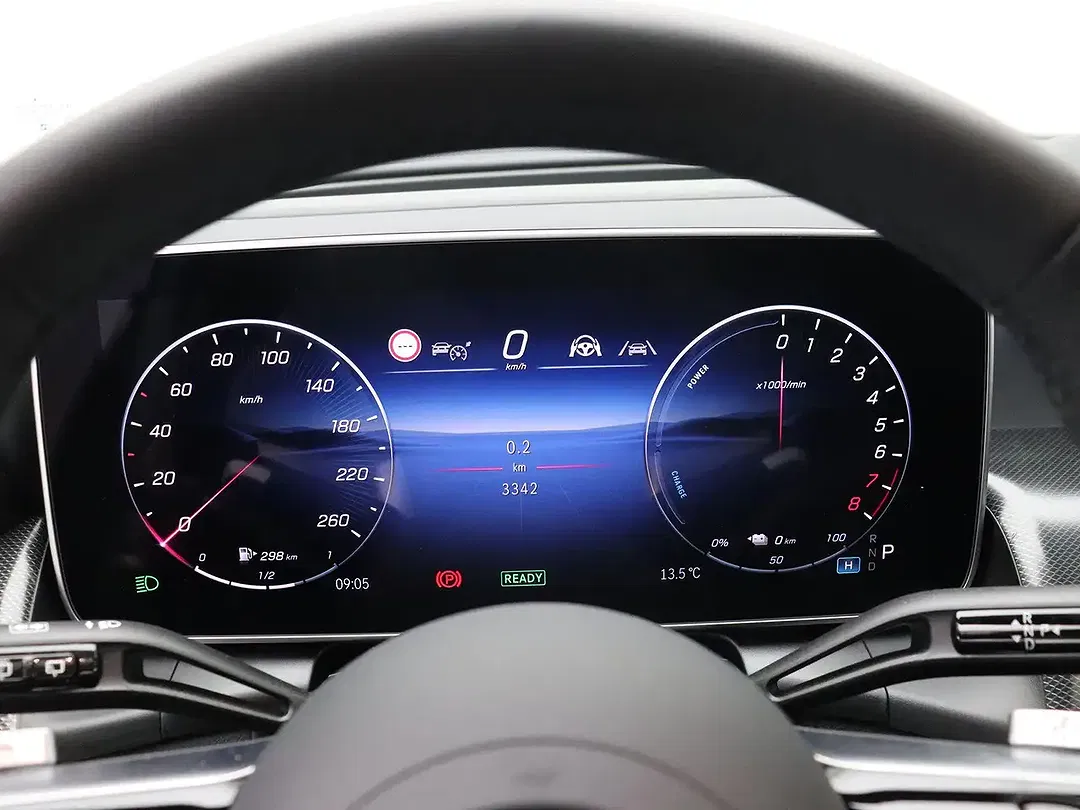 Mercedes-Benz GLC 300 AIRMATIC Burmester AMG Line - Thumbnail 11