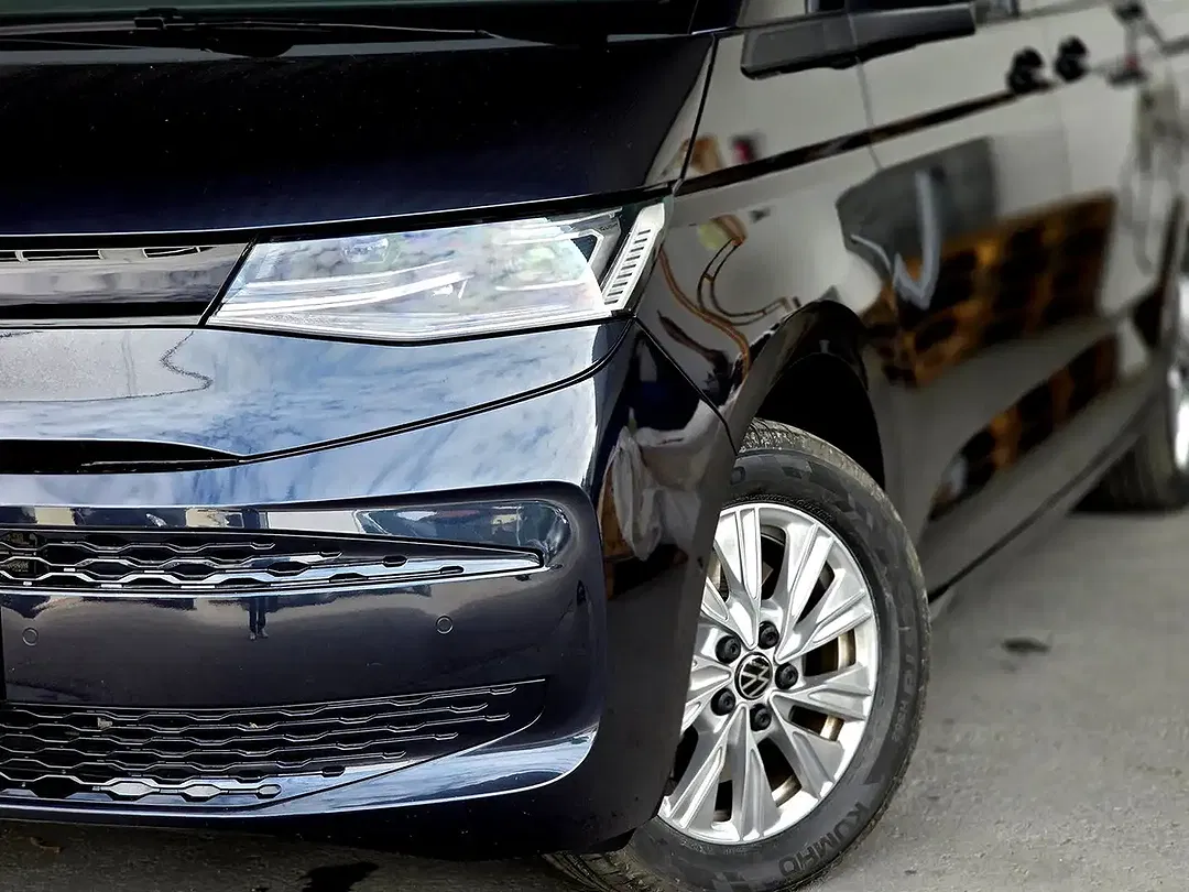 Volkswagen T7 Multivan eHybrid 4Motion Business - Thumbnail 3