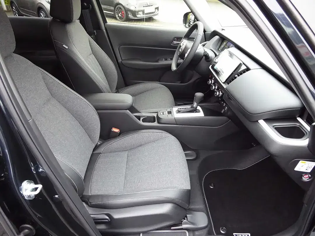 Honda Jazz 1.5 Hybrid e:HEV i-MMD Advance - Thumbnail 13