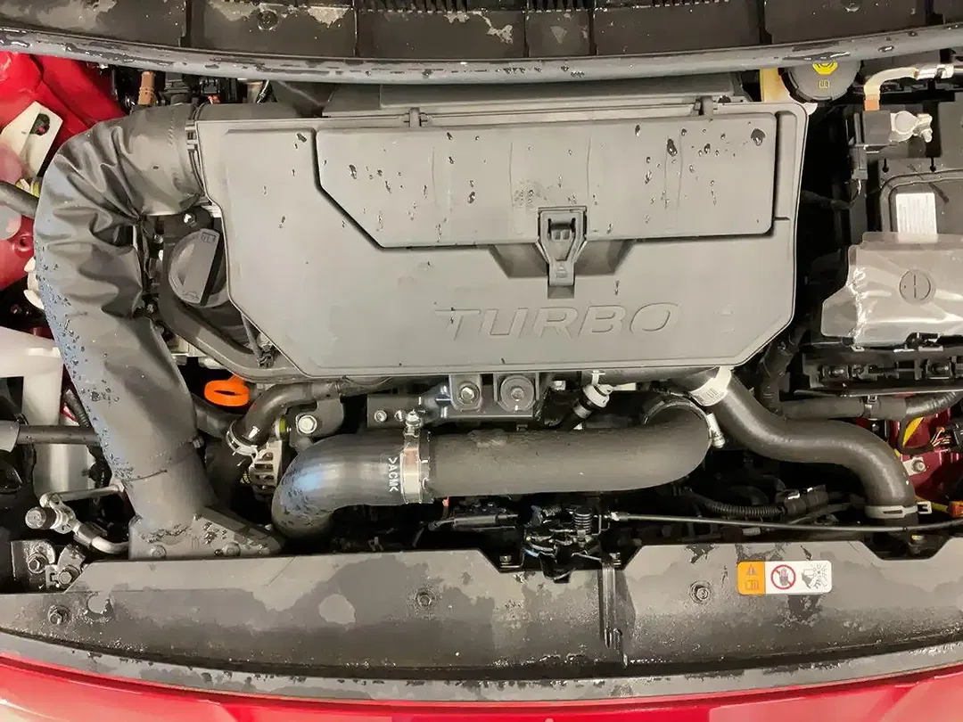 Hyundai i10 1.0 Turbo - Thumbnail 10
