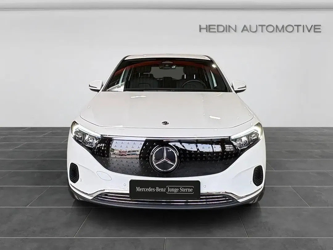 Mercedes-Benz EQA 250 - Thumbnail 10