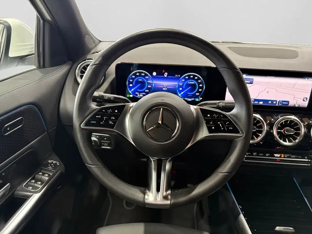 Mercedes-Benz EQA 250 - Thumbnail 14