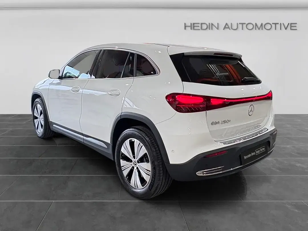 Mercedes-Benz EQA 250 - Thumbnail 5
