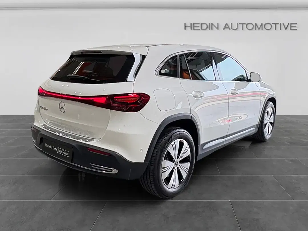 Mercedes-Benz EQA 250 - Thumbnail 7