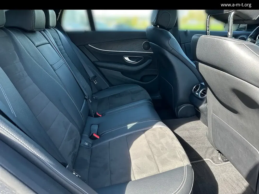 Mercedes-Benz E 220 AMG Line - Thumbnail 13