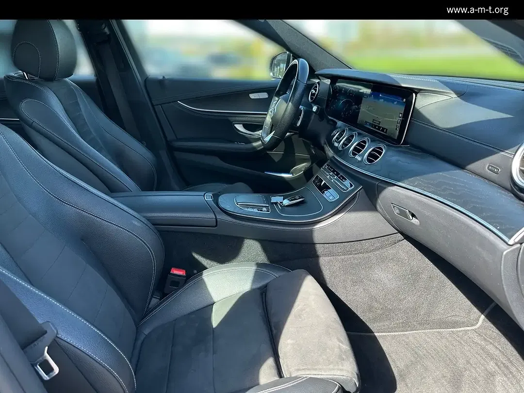 Mercedes-Benz E 220 AMG Line - Thumbnail 14