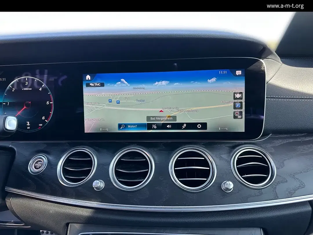 Mercedes-Benz E 220 AMG Line - Thumbnail 9