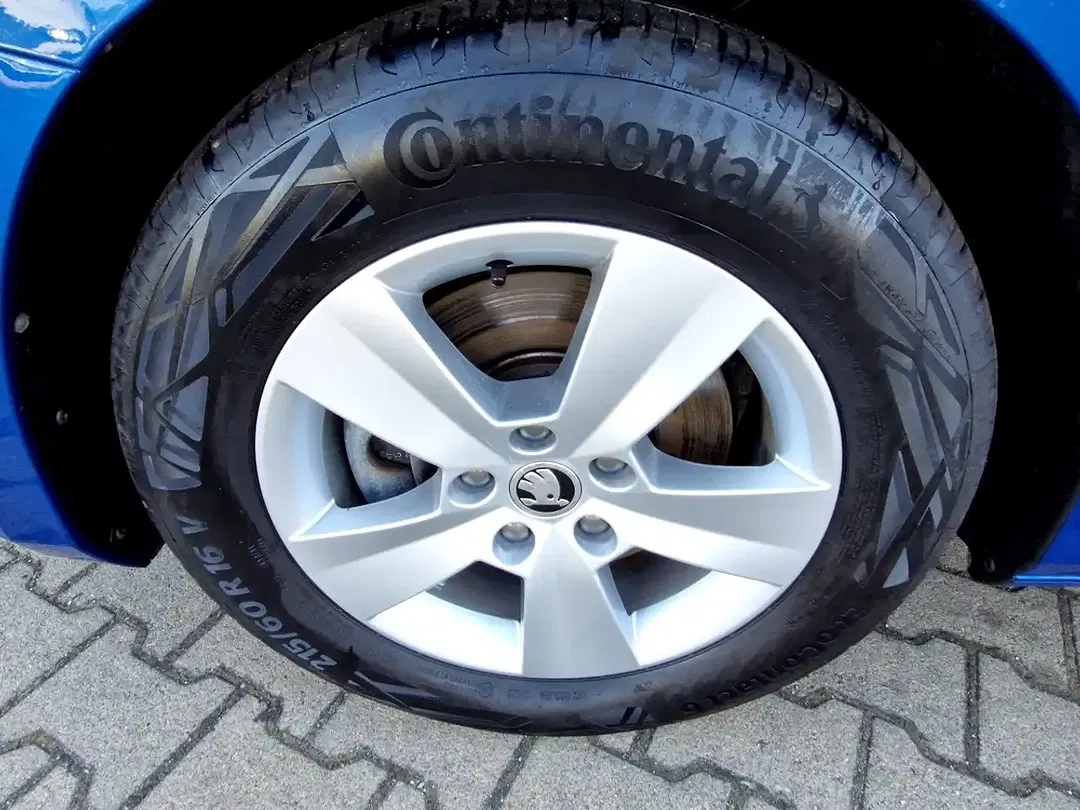 Skoda Superb 2.0 TDI DSG Combi Ambition - Thumbnail 14