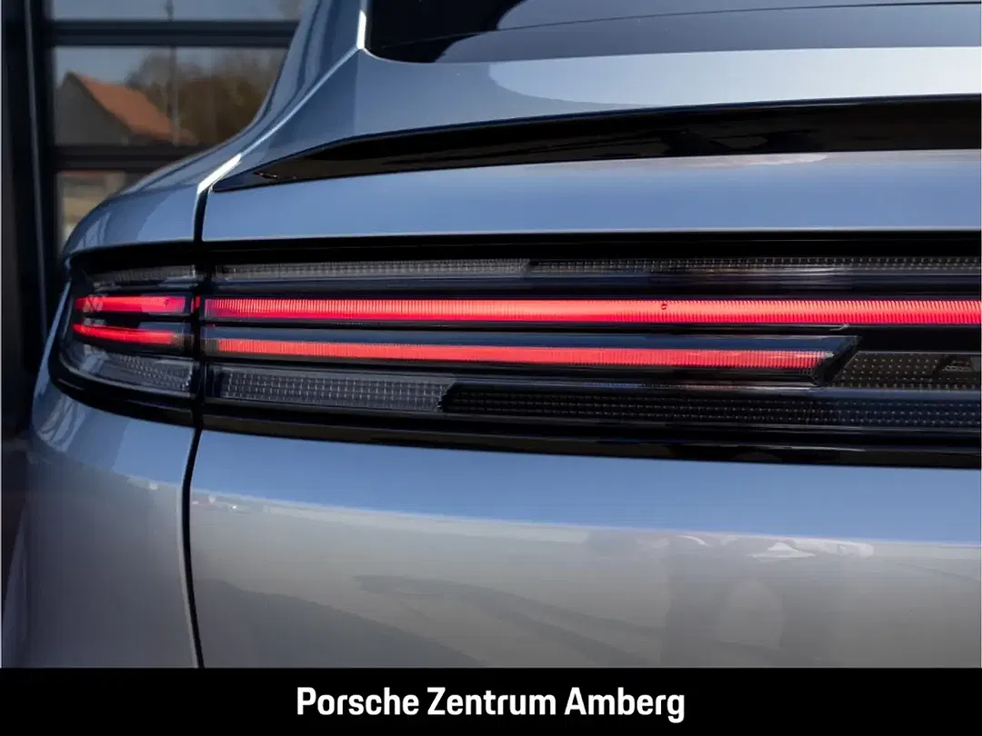 Porsche Cayenne E-Hybrid Coupe - Thumbnail 11