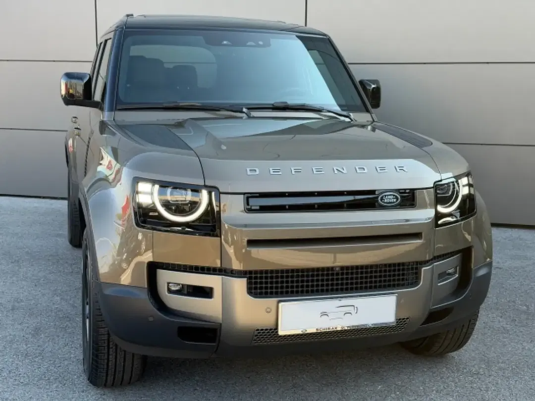 Land Rover Defender P300e PHEV 110 S - foto 1