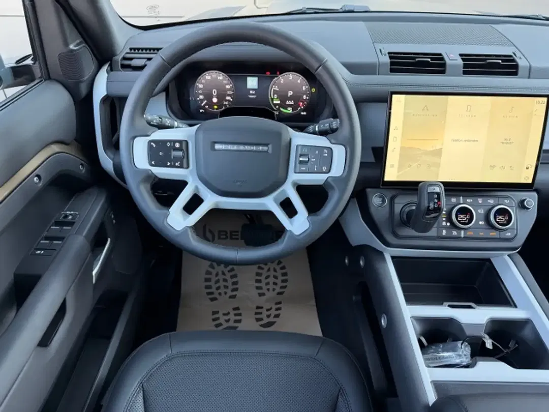 Land Rover Defender P300e PHEV 110 S - Thumbnail 9