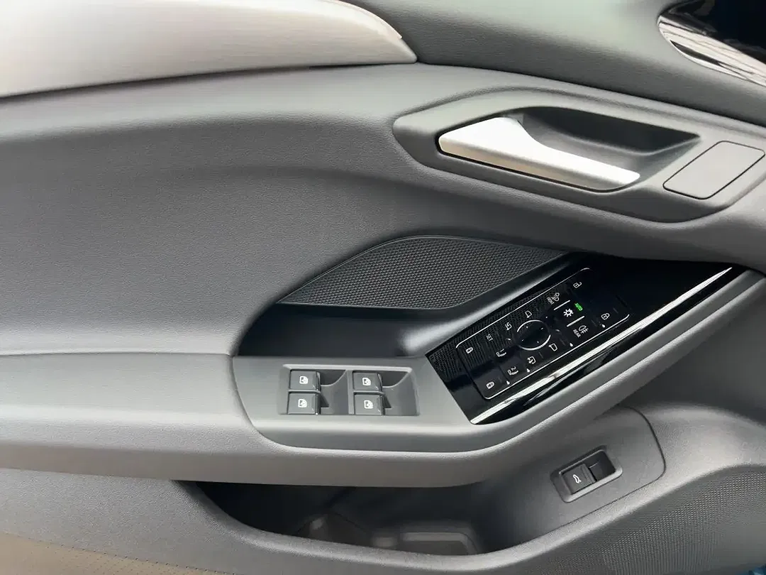 Audi A6 e-tron - foto 15