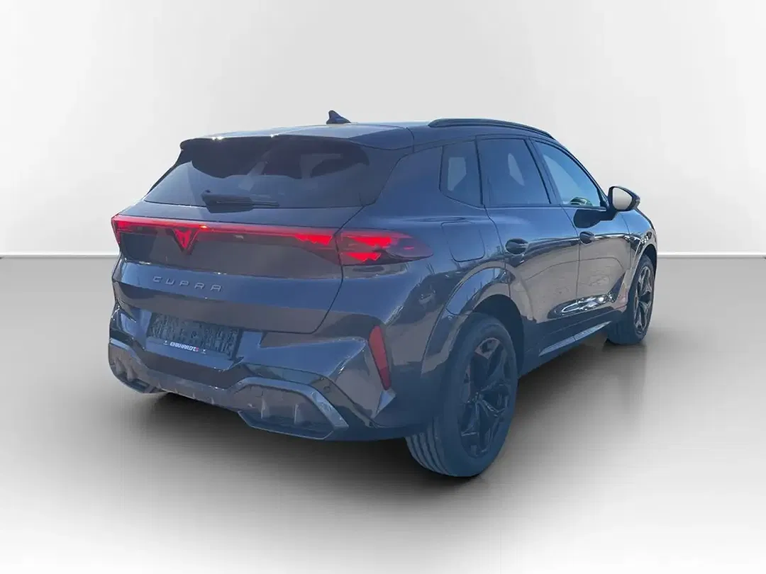 CUPRA Terramar 1.5 eTSI DSG - Thumbnail 4