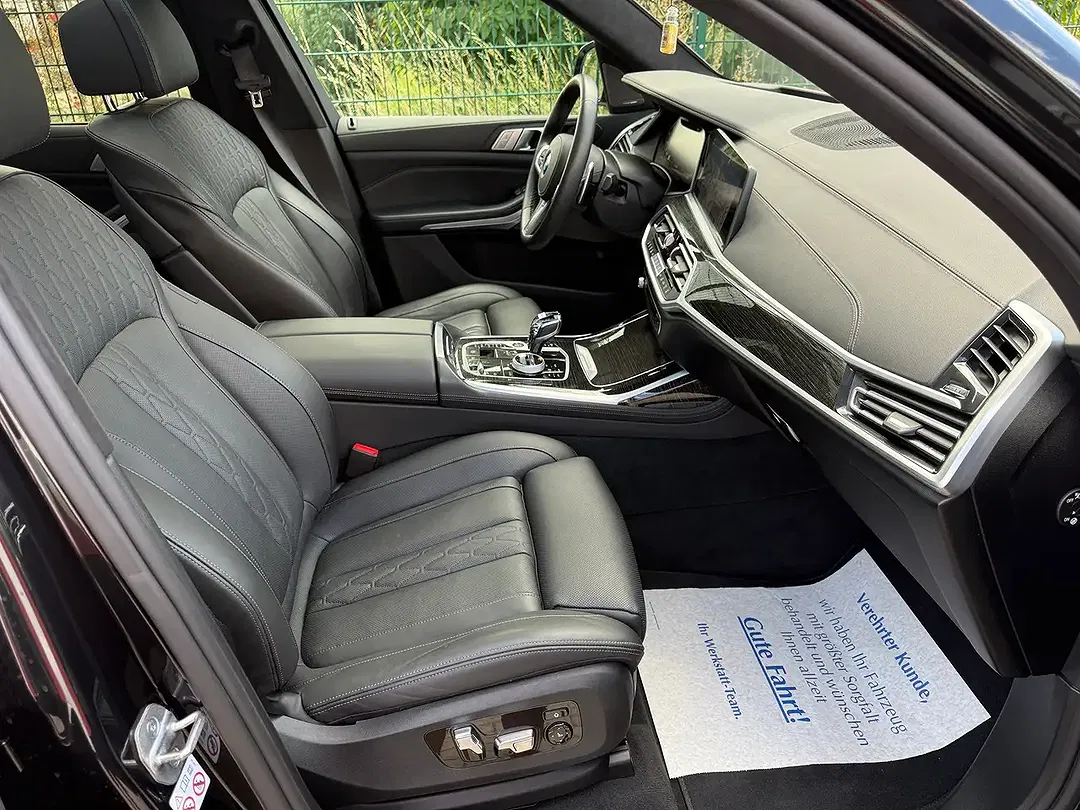 BMW X7 M AUT M50 - Thumbnail 7