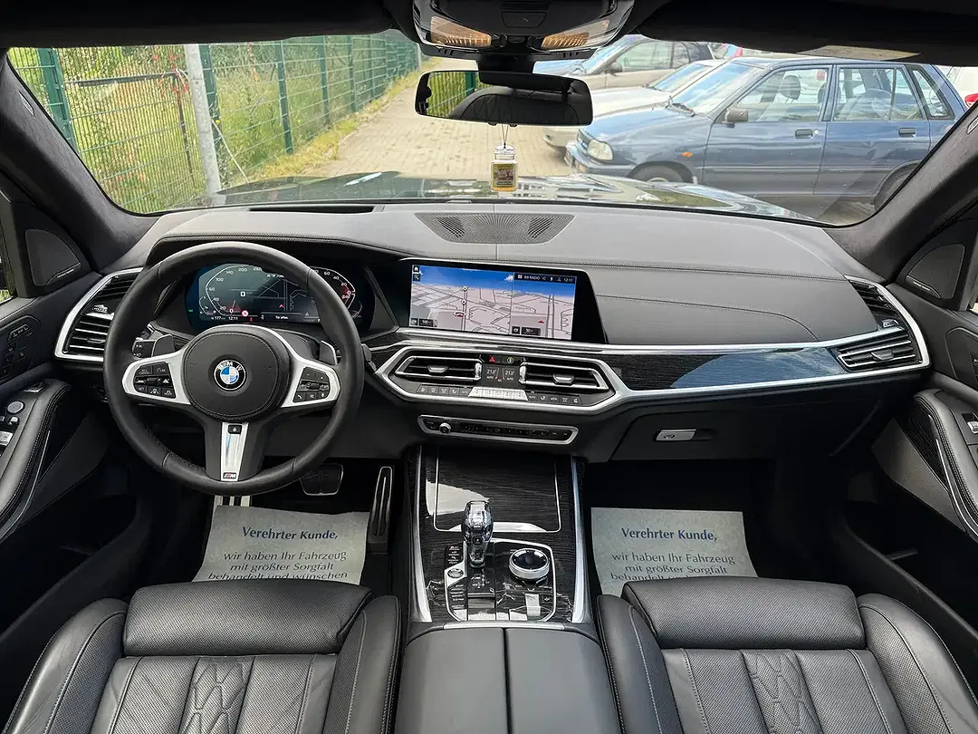 BMW X7 M AUT M50 - Thumbnail 5