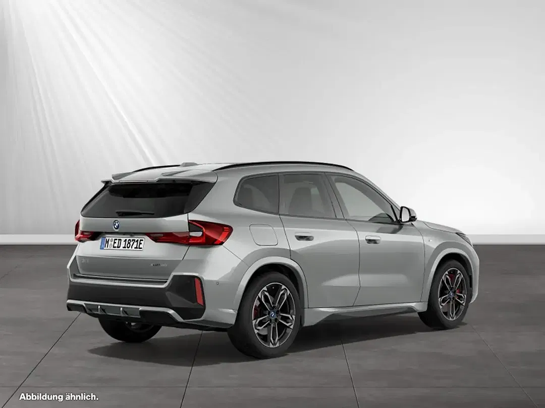 BMW iX1 xDrive M Sport - foto 2
