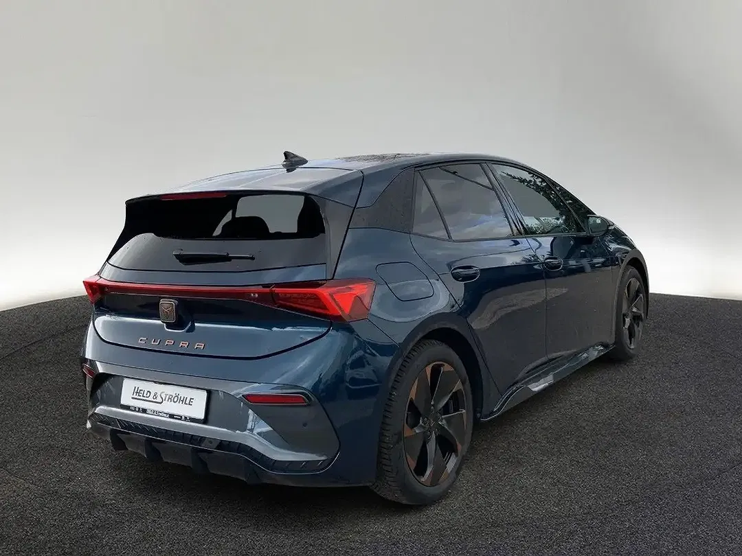 CUPRA Born Edition - Thumbnail 3