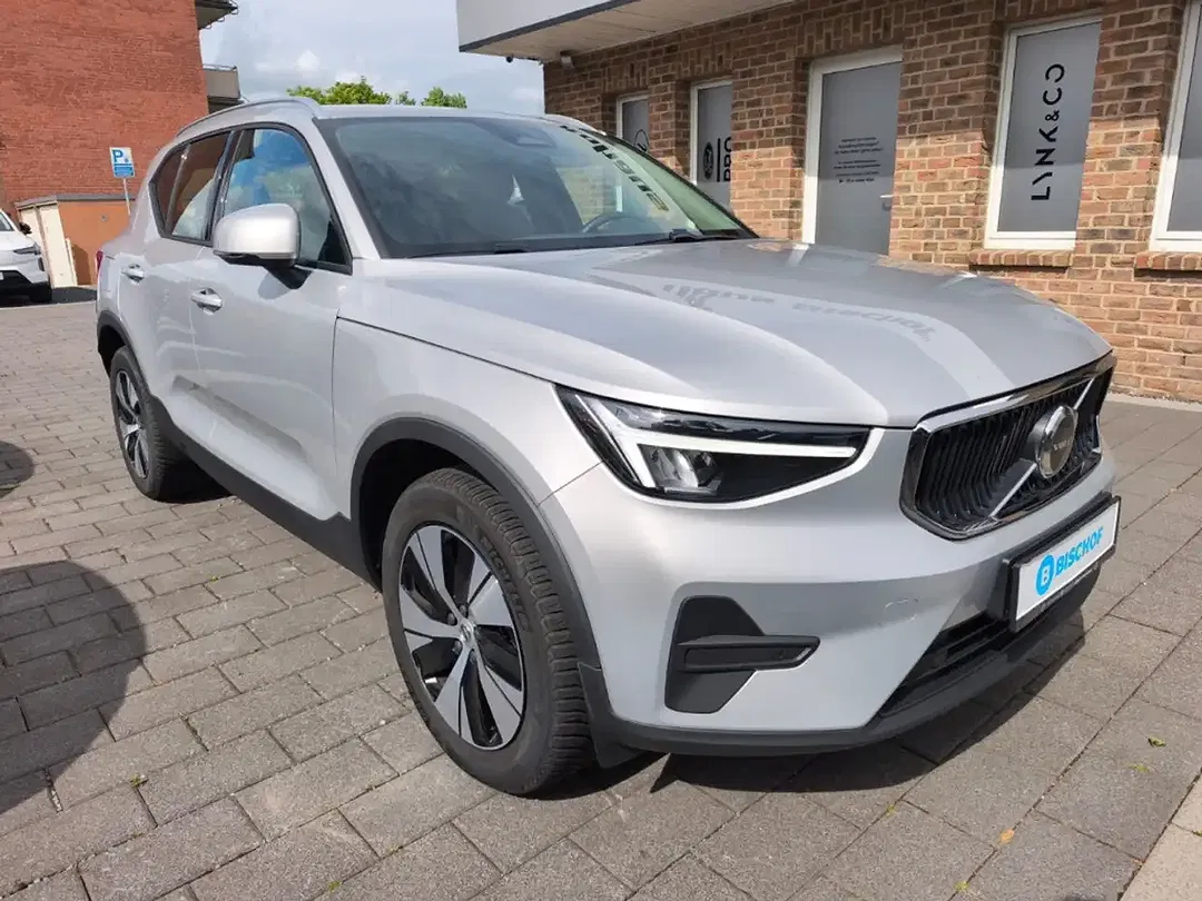 Volvo XC40 B3 Core - Thumbnail 10