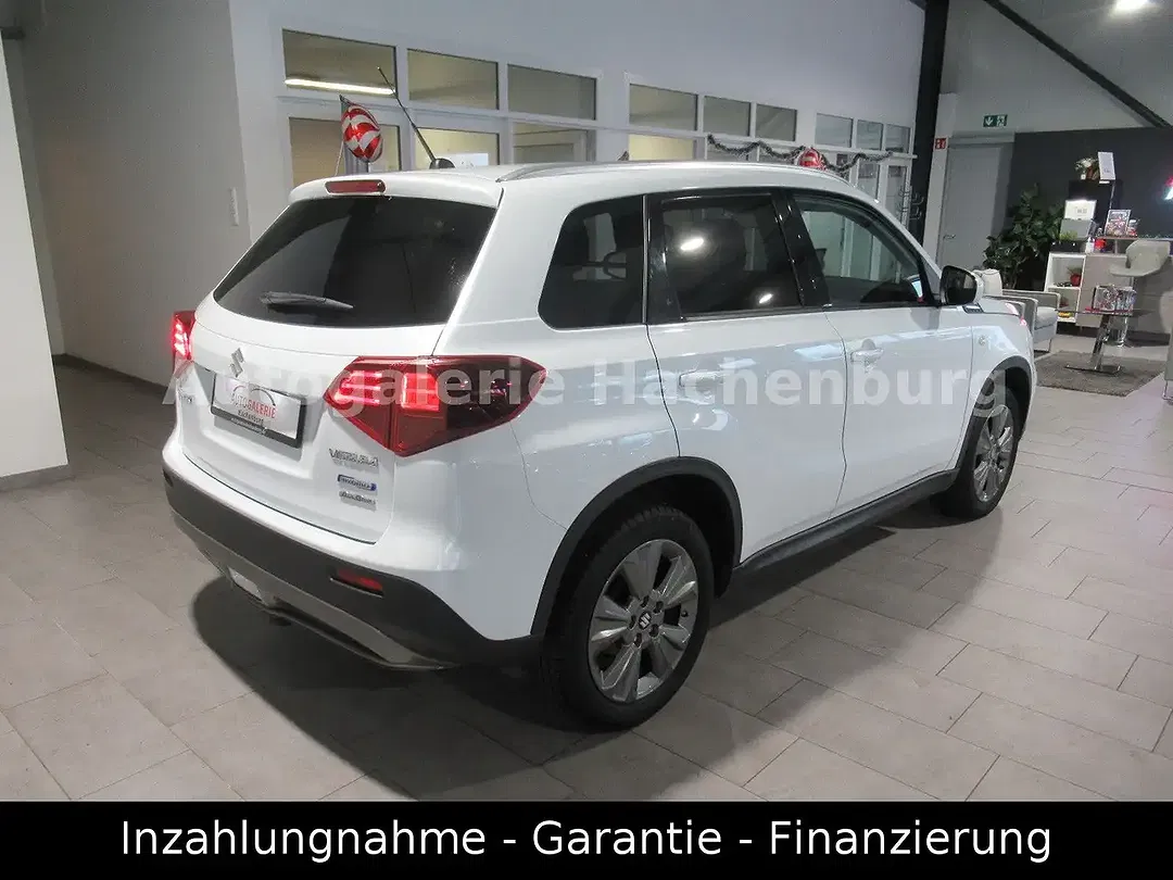Suzuki Vitara Hybrid 4x4 - Thumbnail 5