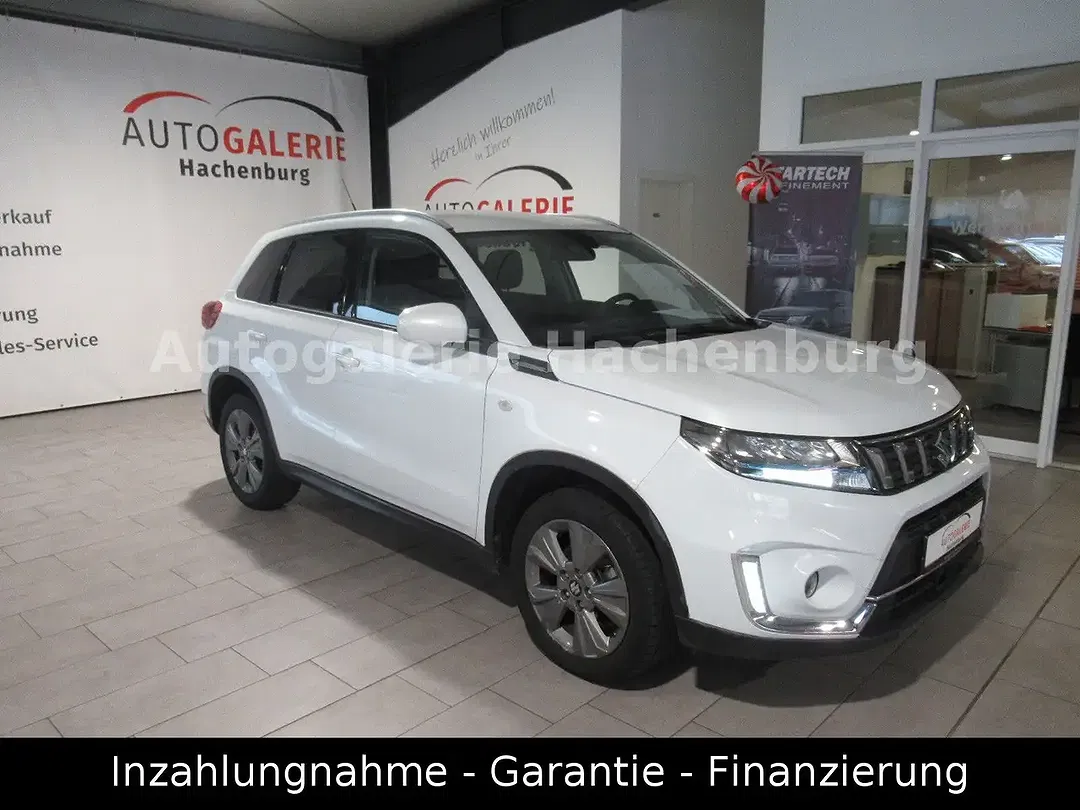 Suzuki Vitara Hybrid 4x4 - Thumbnail 6