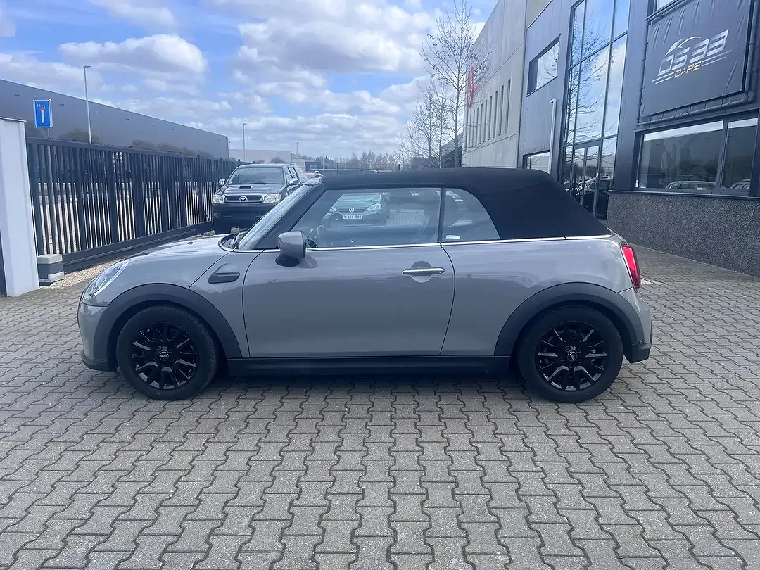 MINI Cooper Cabrio 1.5 - foto 1