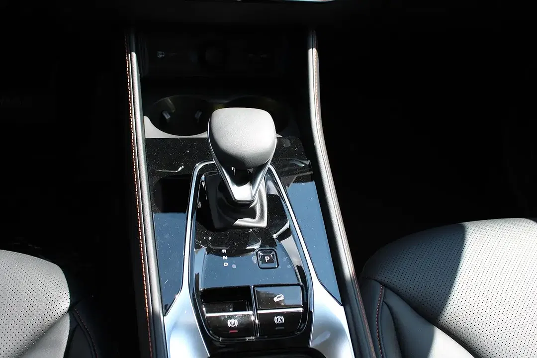 MG HS 1.5 Hybrid+ Luxury - Thumbnail 11