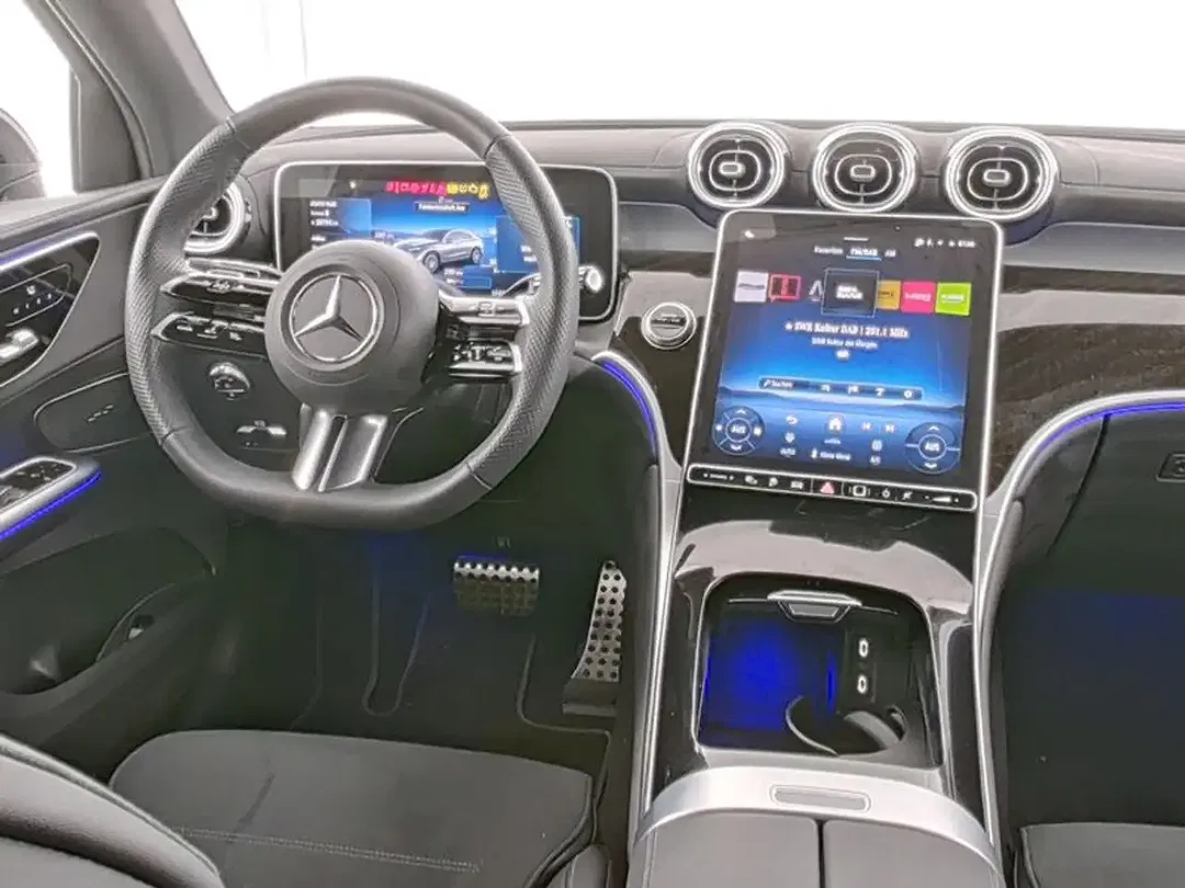 Mercedes-Benz GLC 300 4MATIC AMG Night - Thumbnail 6
