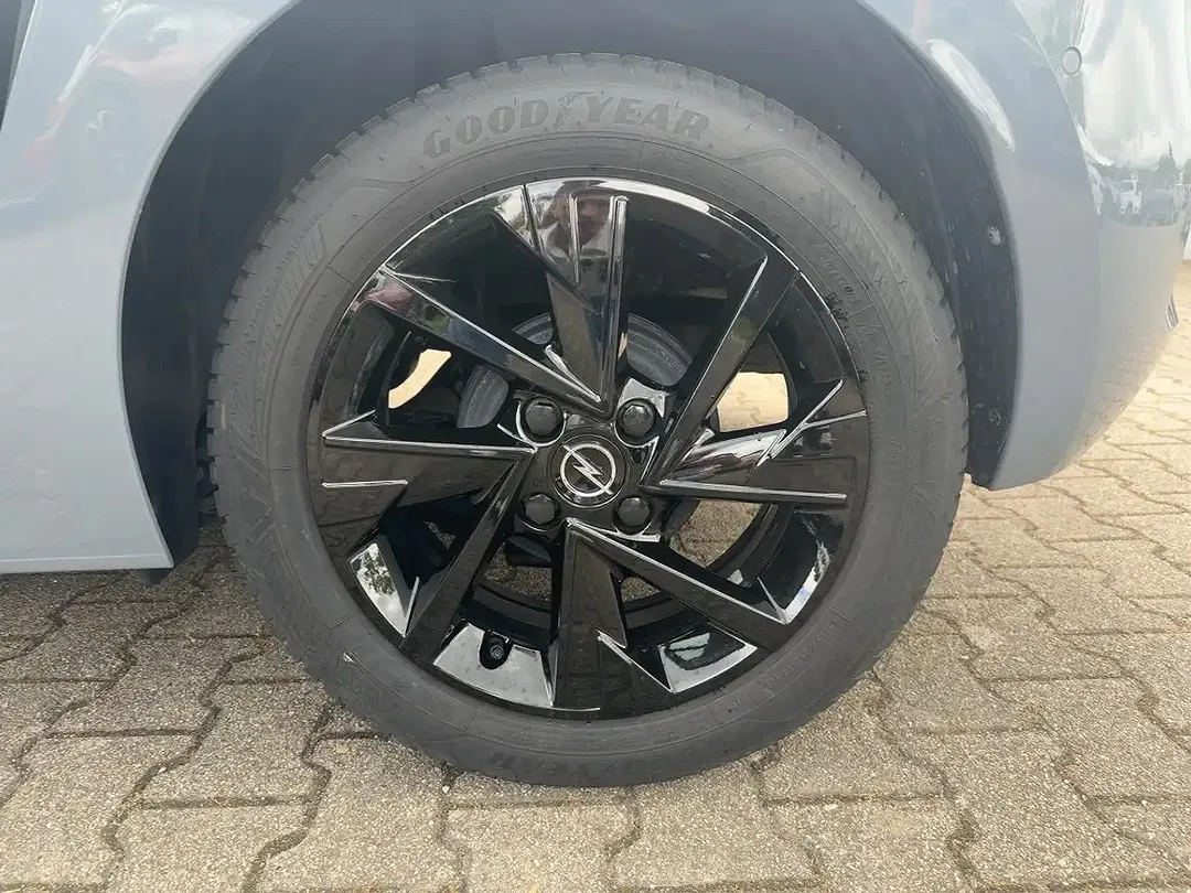 Opel Corsa 1.2 - Thumbnail 11
