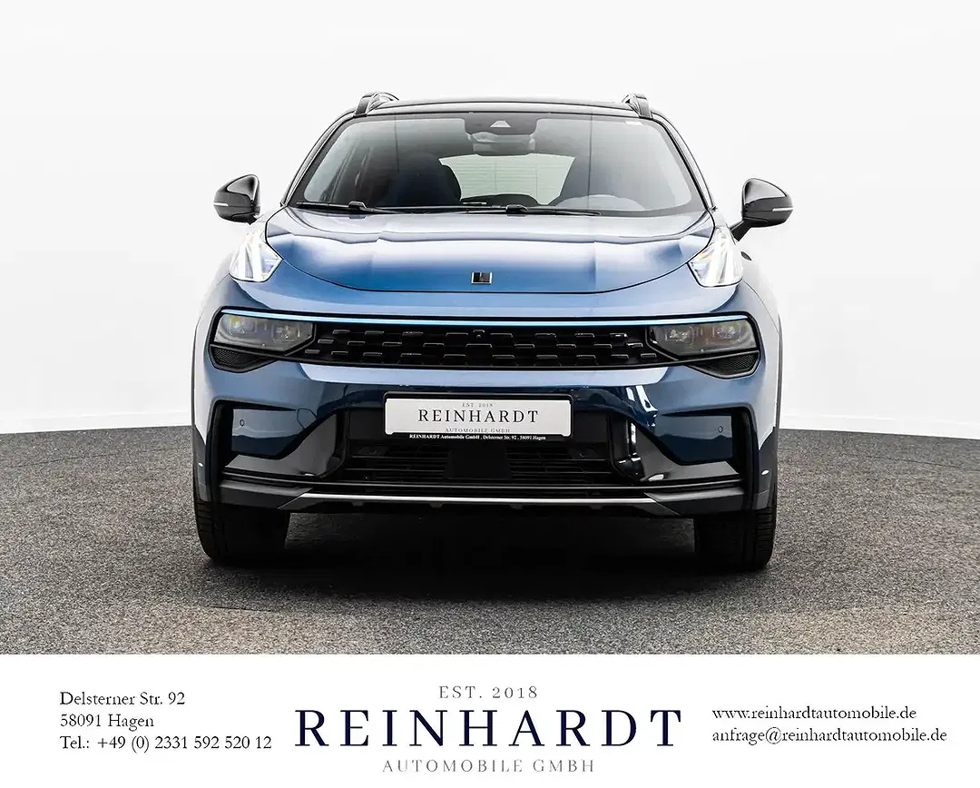 Lynk & Co 01 - Thumbnail 3