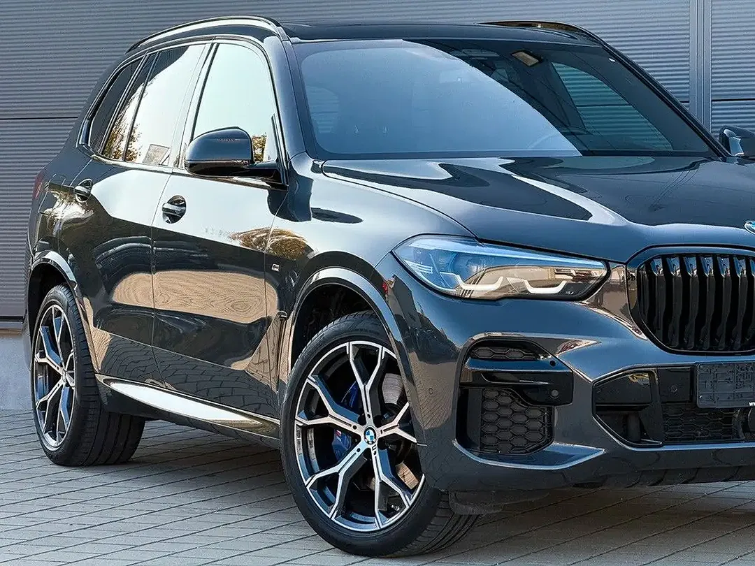 BMW X5 xDrive M Sport - Thumbnail 3