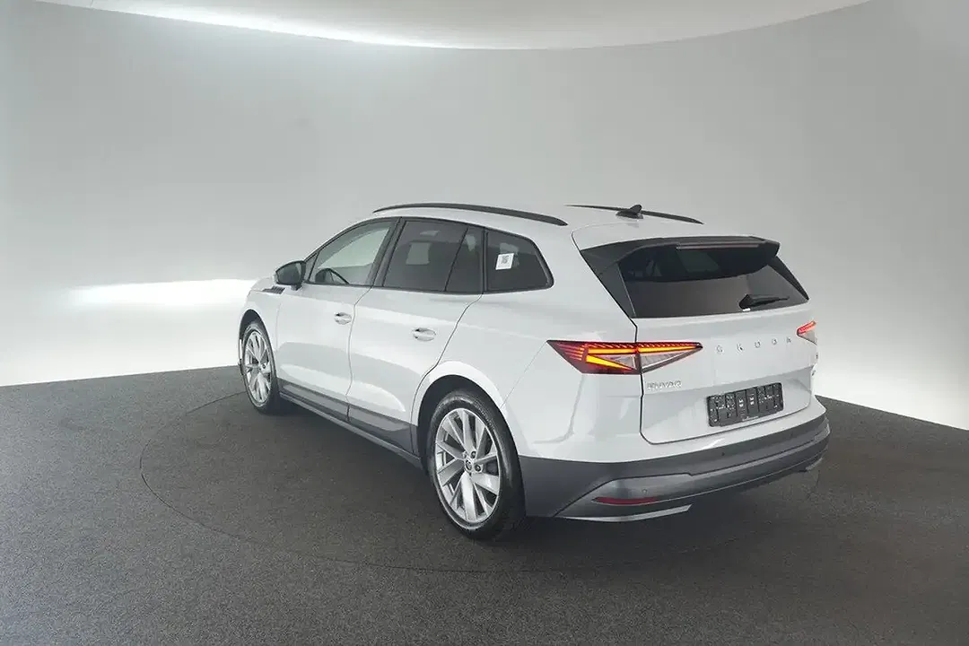Skoda Enyaq 60 iV - Thumbnail 8