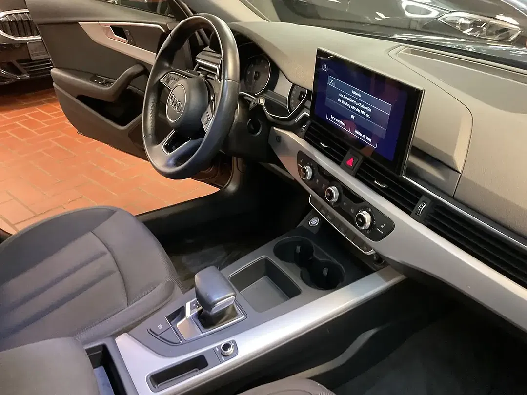 Audi A4 35 TFSI Avant - Thumbnail 14