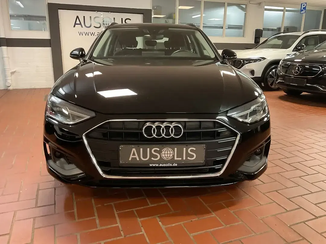 Audi A4 35 TFSI Avant - Thumbnail 3