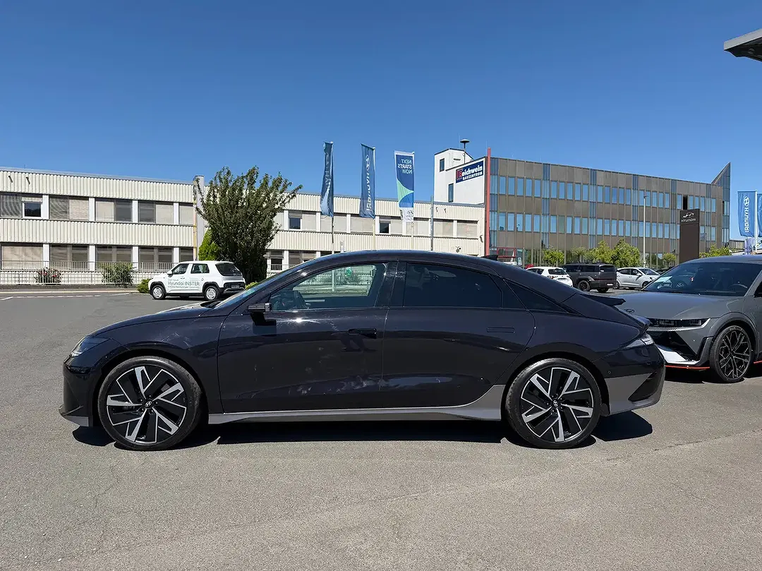 Hyundai IONIQ 6 4WD UNIQ - Thumbnail 5