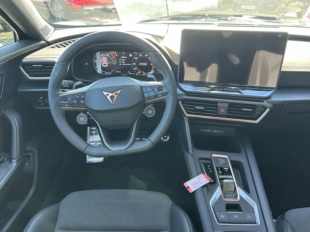 CUPRA Formentor 1.5 PHEV - Thumbnail 11