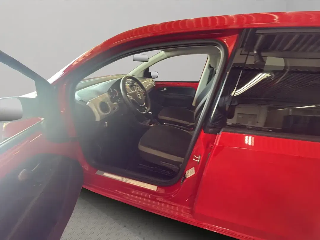 Volkswagen e-up! Style - Thumbnail 11